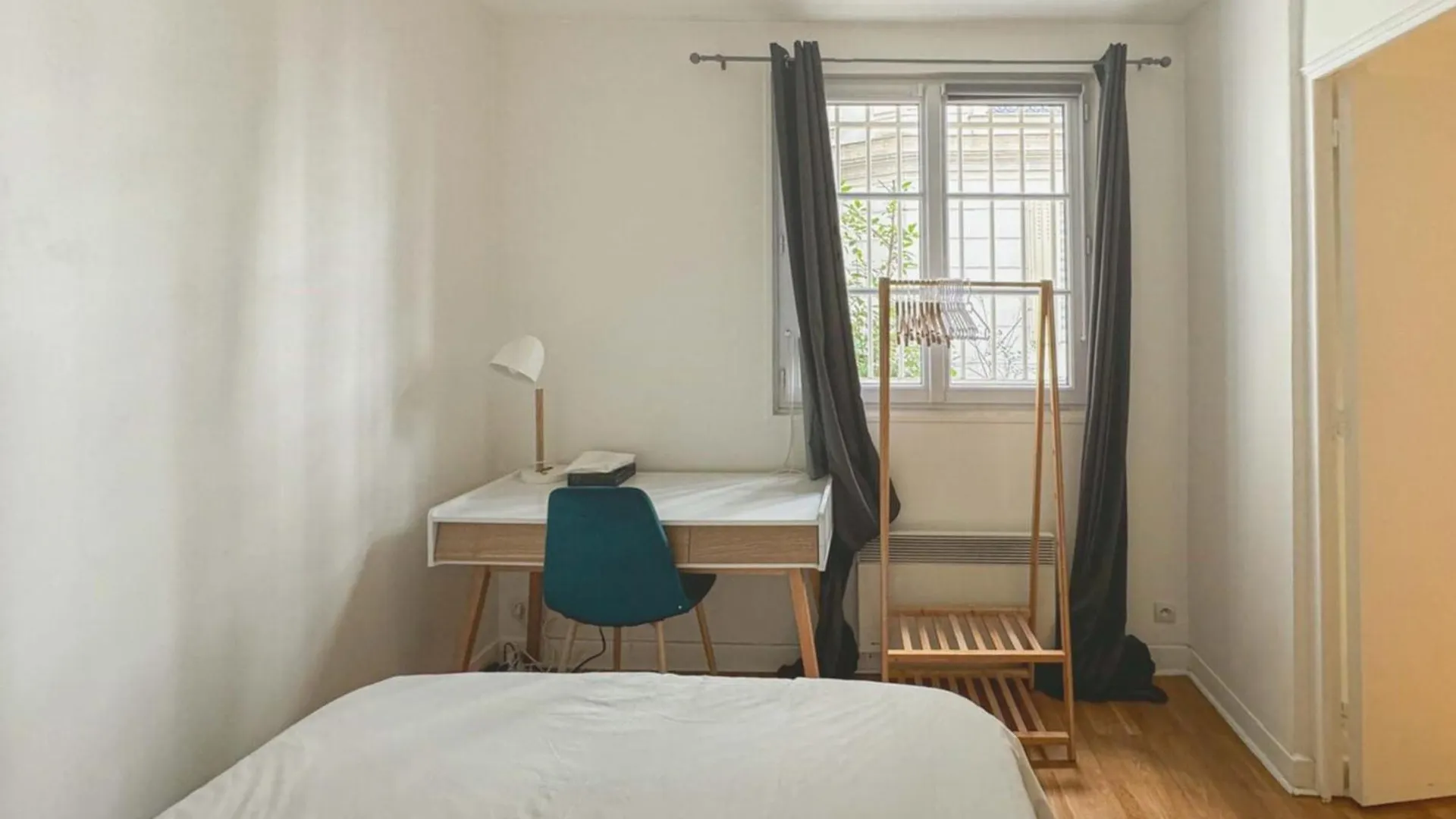 Flexliving - Room - Banquier París